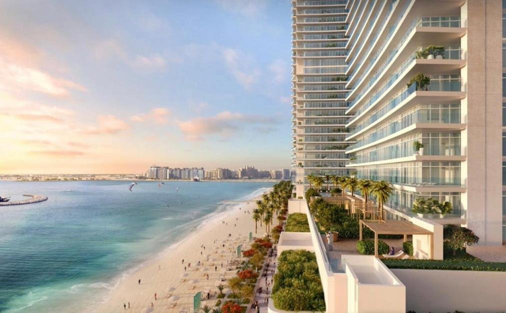 Beachfront luxury mansion in Dubai